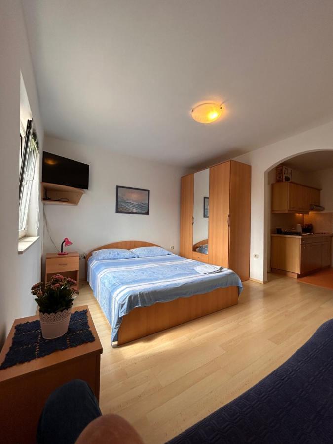 Apartment Alfirev Vodice Esterno foto