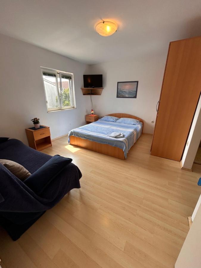 Apartment Alfirev Vodice Esterno foto
