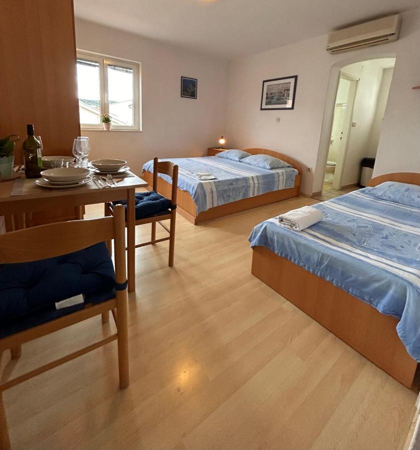 Apartment Alfirev Vodice Esterno foto