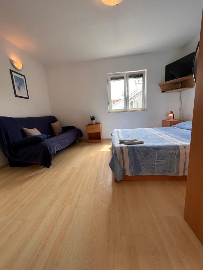 Apartment Alfirev Vodice Esterno foto